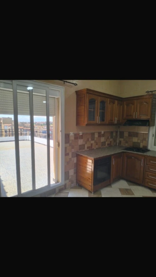 Location Appartement Niveau de villa F3 Alger Draria
