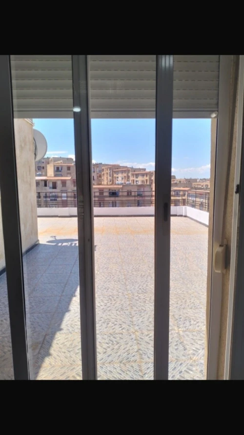 Location Appartement Niveau de villa F3 Alger Draria