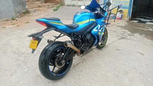 Suzuki L7 Suzuki 2017
