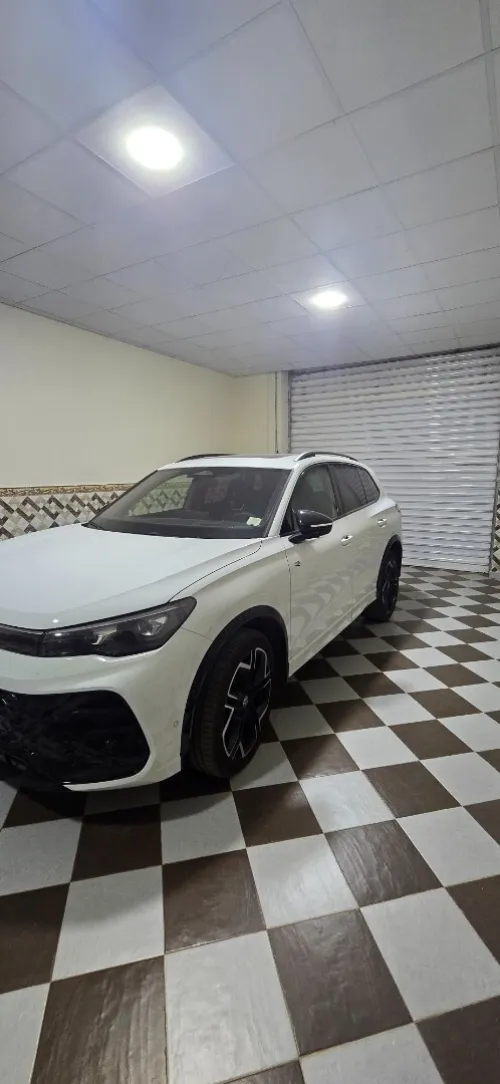 Volkswagen Tiguan 2025 R LINE