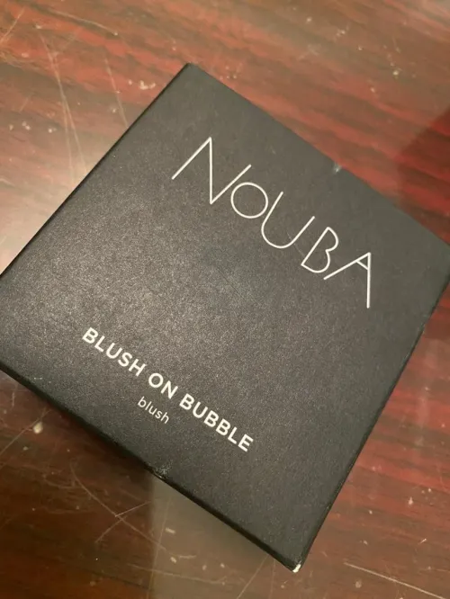 Lot maquillage Nouba 