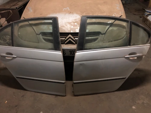 Porte arrière bmw série 3 de 1999 a 2004 e46