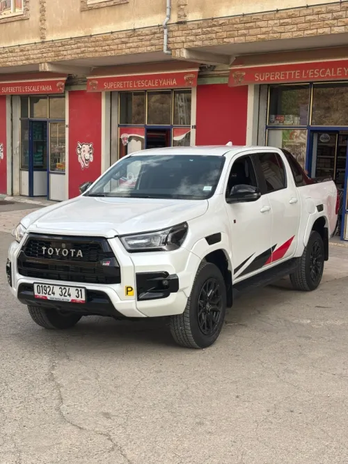 Toyota Hilux 2024 GR 2.8