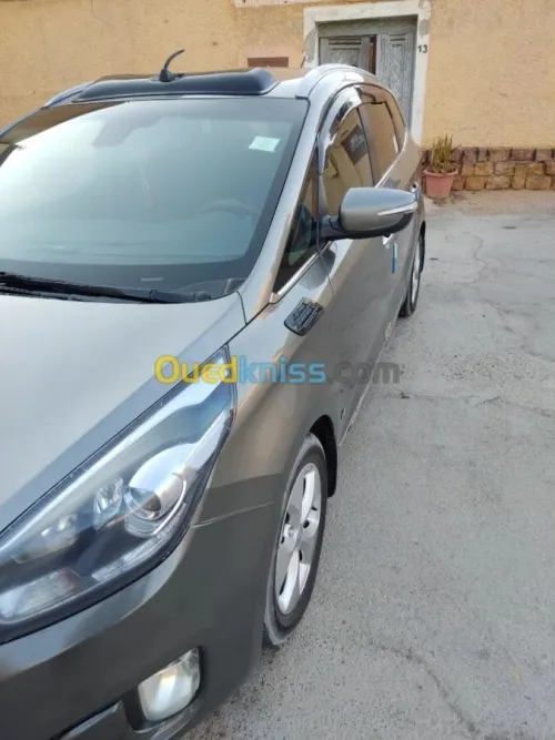 Kia Carens 2014 Premium