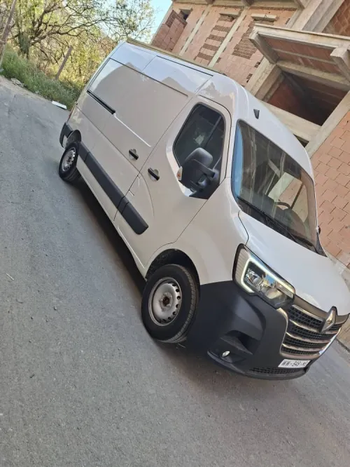 Renault master 2pano.3apno 2025