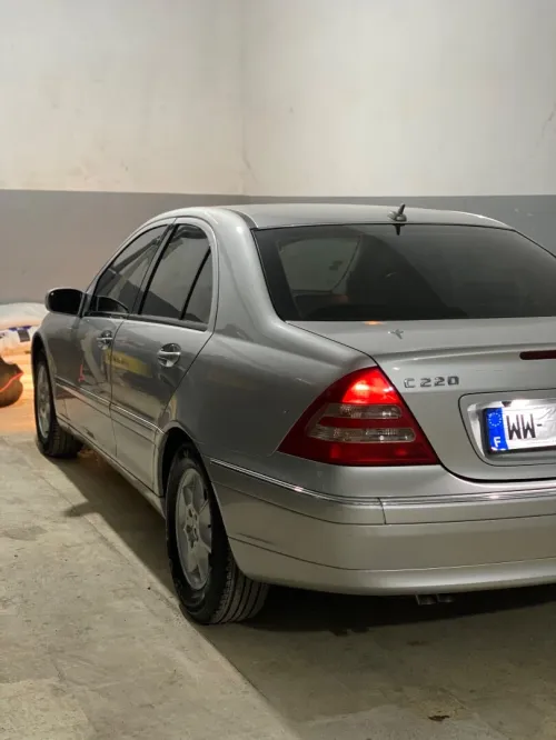 Mercedes C220 2003 