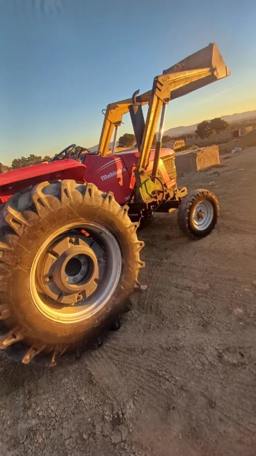 Mahindra 705 2012