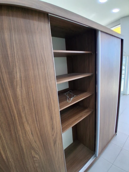 Dressing armoire