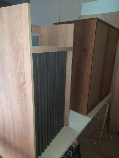 cuisine sur mesure hi-gloss et MDF