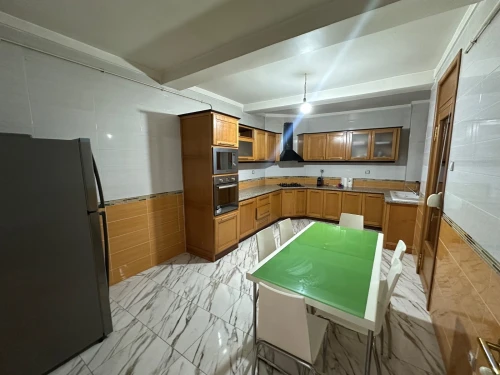 Location Appartement F4 Alger Hydra