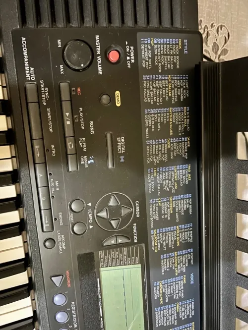 Synthétiseur Yamaha 