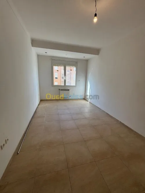 Location Appartement Niveau de villa F3 Alger Bordj el bahri