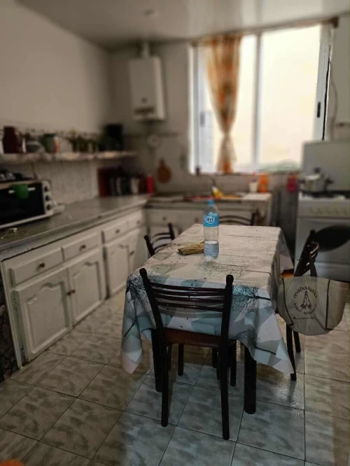Location Appartement Niveau de villa F4 Alger Bouzareah