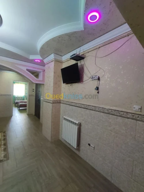 Location Appartement F4 Alger Bordj el bahri
