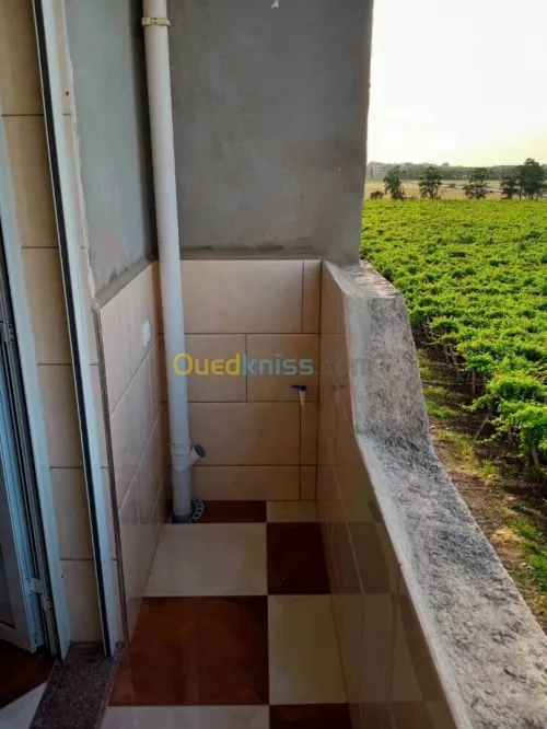 Location Appartement Niveau de villa F2 Alger Bordj el kiffan