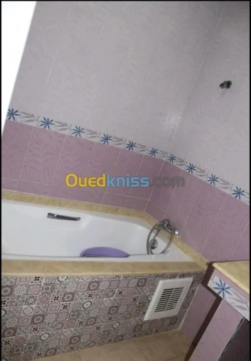 Location Appartement Niveau de villa F3 Alger Bordj el bahri