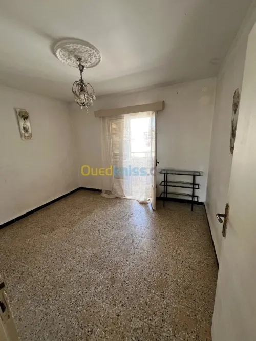Location Appartement F3 Alger Bordj el bahri