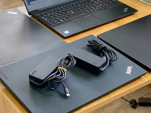 THINKPAD E590 / INTEL I5 8EME / 8G / 512 SSD NVME / 15.6 / FHD