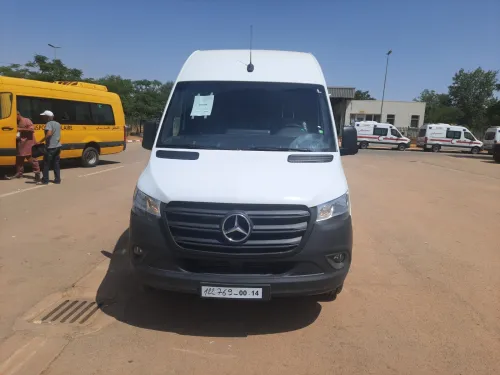 Mercedes C 311 