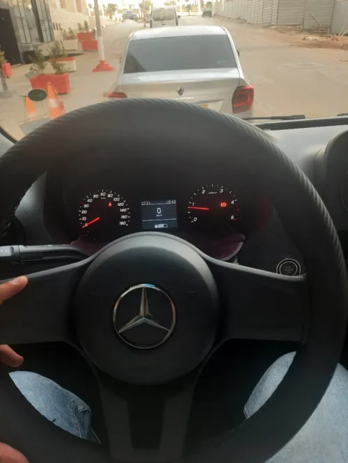 Mercedes C 311 
