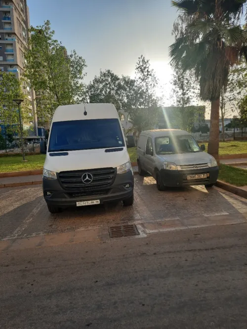 Mercedes C 311 