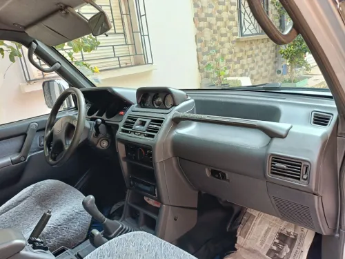 Mitsubishi Pajero Court 1995 Pajero Court