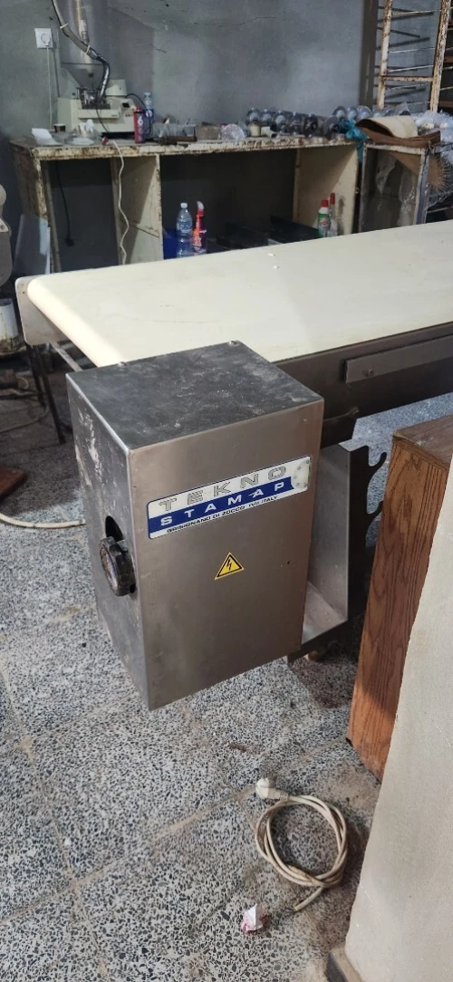 Machine découpe croissant automatique