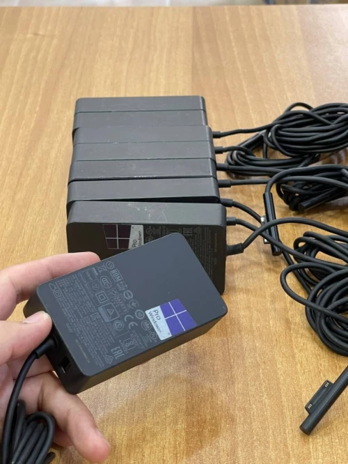 CHARGEUR LENOVO USB 90W+ LENOVO TYPE C 65W GROS/DELL