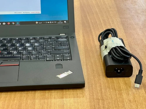 THINKPAD X270 / I7 6EME / 8G /256 SSD /12 double batterie
