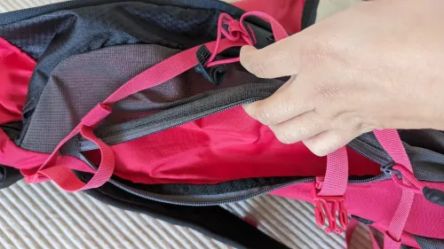 Sac a dos de randonnée bivouac trekking montagne mh500 30l femme noir rose