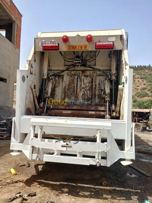 Ford Cargo 2016