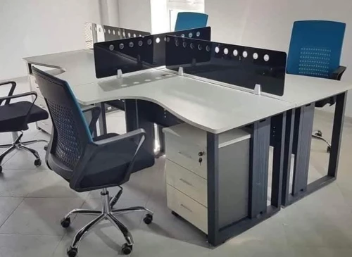 STATION DE TRAVAIL