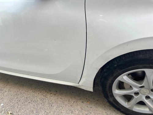 Peugeot 208 2015 Access