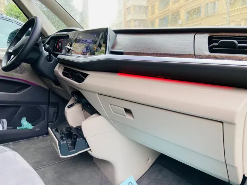 Volkswagen Multivane 2025 Full options