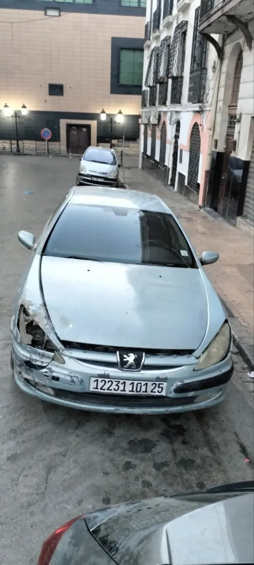 Peugeot 607 2001 607 8