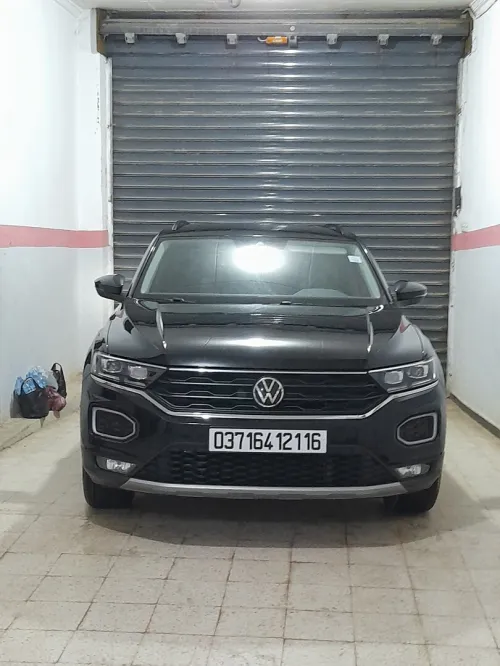 Volkswagen T-Roc 2021 active