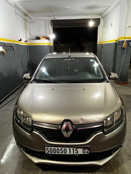 Renault Symbol 2015 Romaine