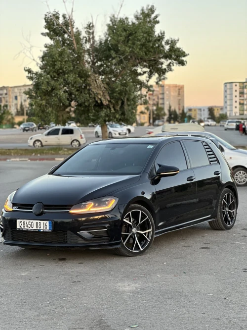 Volkswagen Golf 7 2018 R-Line
