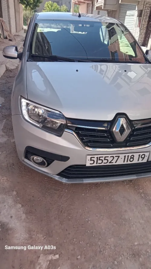 Renault Symbol 2018 Collection