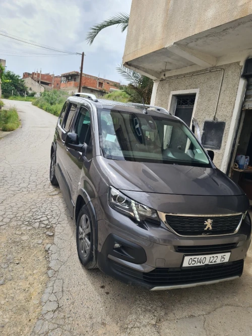 Peugeot Refter 2022 Allure