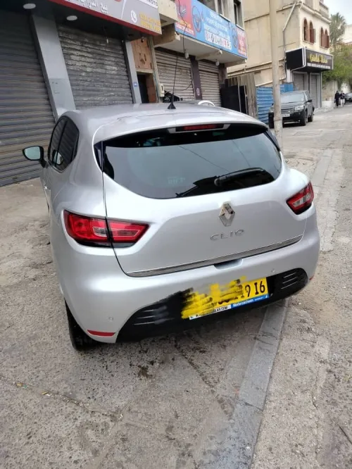 Renault Clio 4 2019 Limited 2