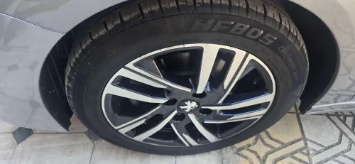Peugeot 208 2023 Allure Pack