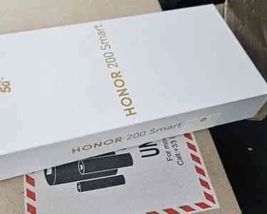 Huawei Honor 200 Smart 5G