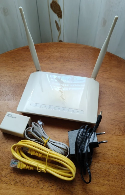 مودم WiFi  مستعمل من قبل D-Link DSL-2750U Wireless N300 ADSL2+ Modem Router