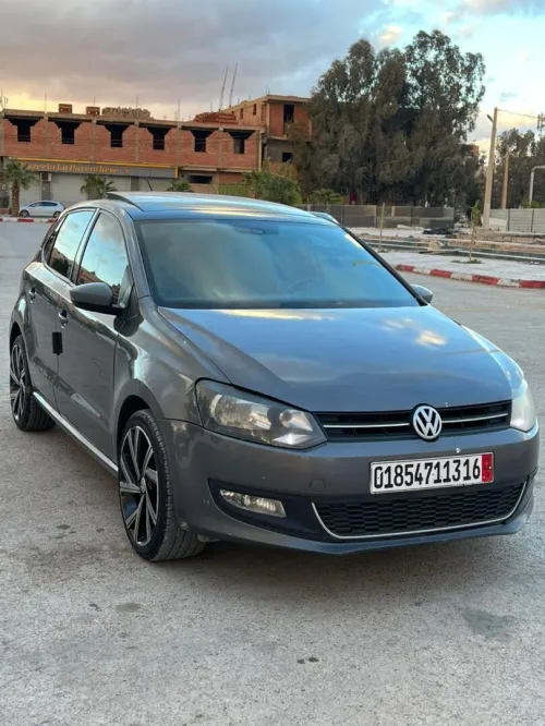 Volkswagen Polo 2013 Black et Silver