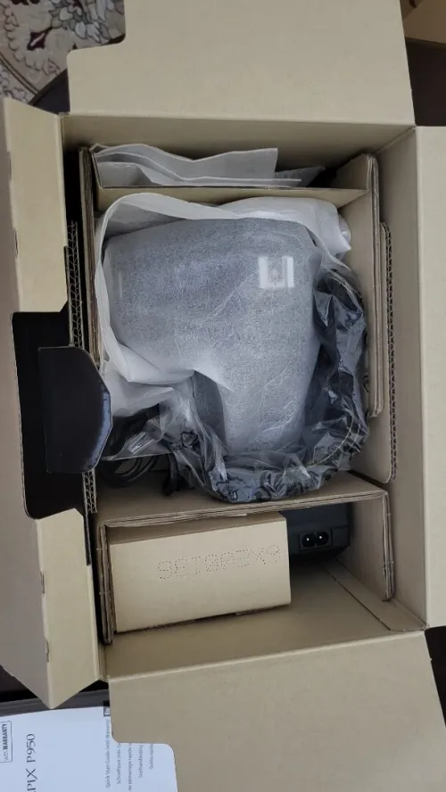 Nikon Coolpix P950