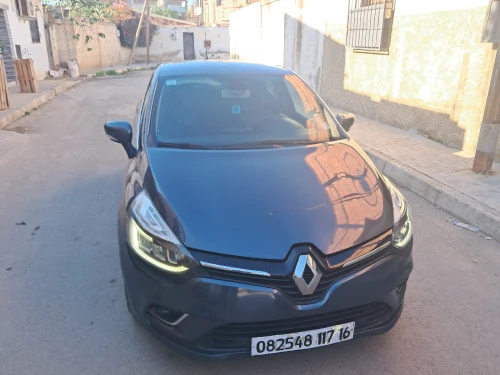 Renault Clio 4 2017 Intance