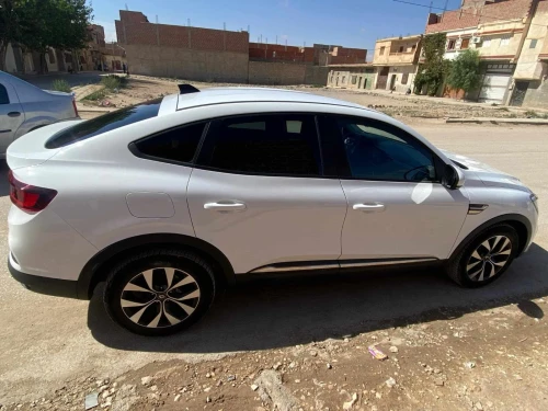 Renault Arkana 2021 E-tech Engeered
