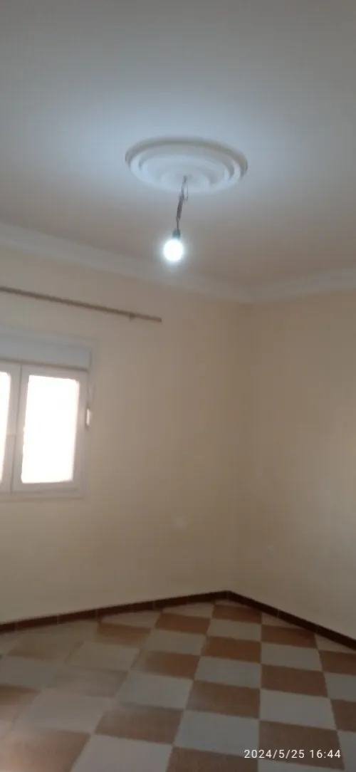 Vente Appartement Chlef Tenes
