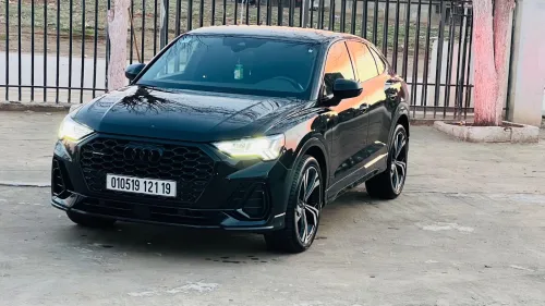Audi Q3 2021 